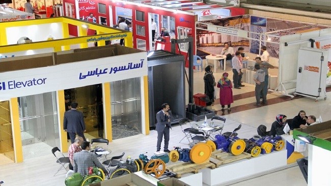 مدیرعامل شرکت سهامی نمایشگاه‌های بین‌المللی ایران از طراحی و برگزاری نمایشگاه دائمی محصولات ساخت داخل در نمایشگاه بین‌الملی تهران خبر داد.