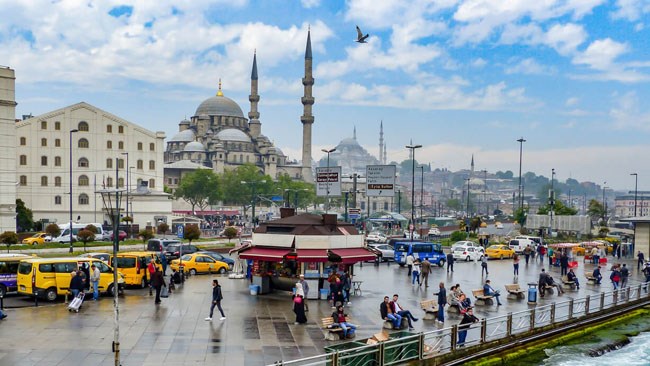 وزارت گردشگری ترکیه اعلام کرده که ایرانیان، رتبه دوم بیشترین گردشگر خارجی را در 9 ماه نخست سال 2019 دارند. گردشگران ایرانی با 687 هزار نفر در این جایگاه، پس از آلمان، قرار گرفتند.