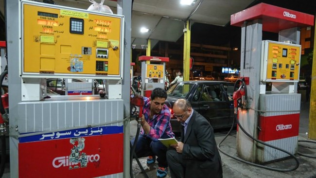 مدیرعامل شرکت ملی پخش فرآورده‌های نفتی می‌گوید: پس از سهمیه‌بندی بنزین، میزان مصرف تا حدودی تعدیل شده و در آذرماه، میانگین مصرف بنزین کشور به ۷۵ میلیون لیتر در روز رسیده است.