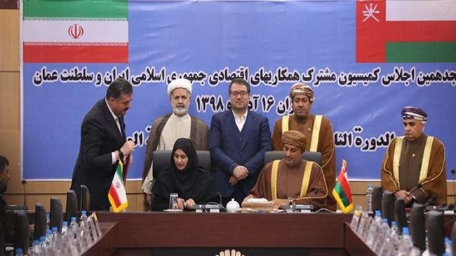 هجدهمین اجلاس کمیسیون مشترک همکاری‌های اقتصادی ایران و عمان امروز برگزار و بر ضرورت تهاتر کالا میان فعالان اقتصادی ایران و عمان تاکید شد.