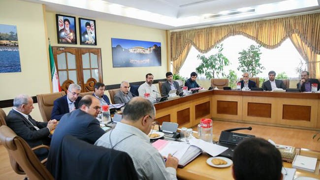 کمیسیون اقتصاد دولت با دسترسی مرکز آمار ایران به داده‌های مالیاتی موجود در پایگاه‌های اطلاعاتی موافقت کرد.