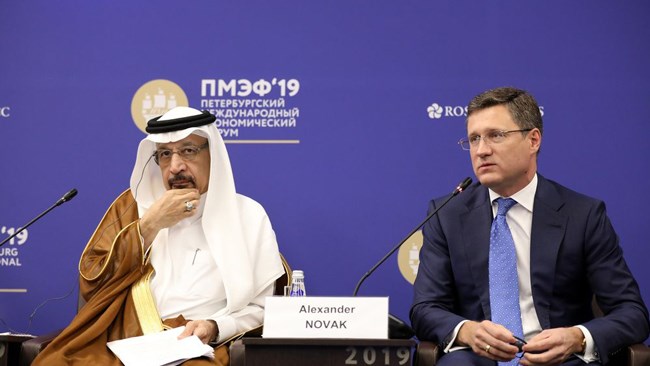 در حالی که اختلافات عربستان و روسیه بر سر قیمت عادلانه نفت آشکار شده است، وزیر نفت عربستان سعودی می‌گوید که اطمینان دارد که طرح فریز نفتی در نشست آتی اوپک‌پلاس در وین تمدید خواهد شد.