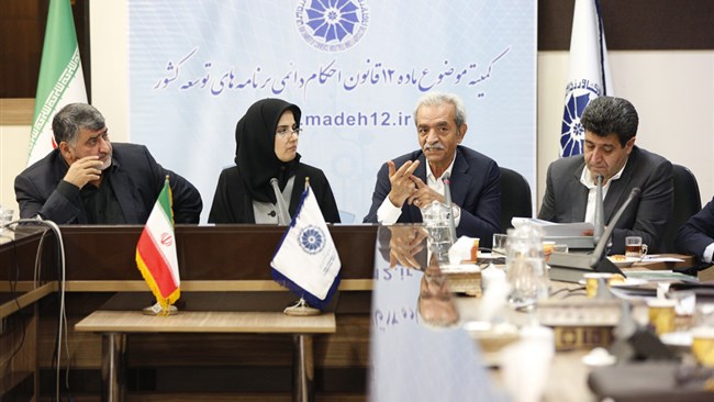 هفتادمین نشست کمیته ماده 12 روز گذشته با حضور رئیس اتاق ایران برگزار شد. شافعی در این نشست با توجه به شرایط اقتصادی کشور، خواستار تغییر برخی قوانین و مقررات شد.