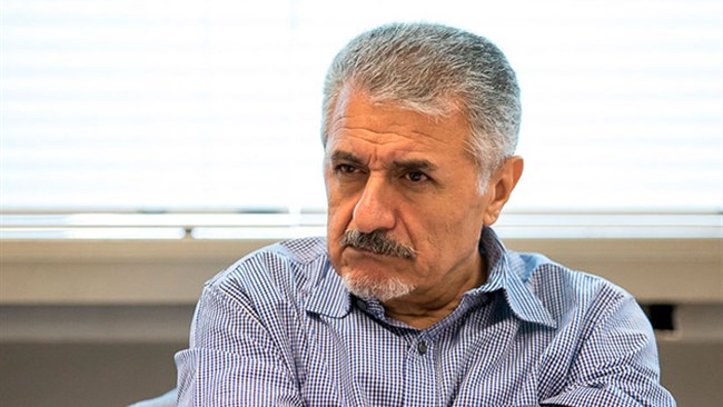 صفایی‌فراهانی معتقد است اگر بنا باشد فساد گسترده باشد، باید برای حل مسئله به اصلاحات بنیادی تن داد. طبق گزارش‌های بانک مرکزی، در شش‌ماهه دوم 96 بیش از 25میلیارد دلار سرمایه از ایران فرار کرده است.