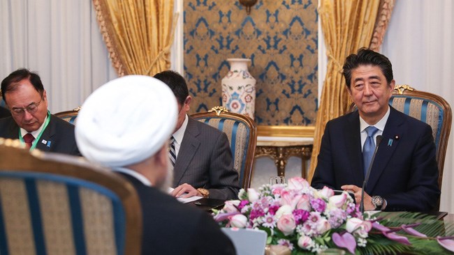 شینزو آبه نخست وزیر ژاپن امروز  گفت که قصد دارد به منظور رفع تنش در خاورمیانه با حسن روحانی رئیس جمهور ایران دیدار کند.