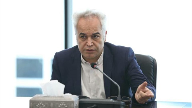 نایب رئیس کمیسیون حمل و نقل اتاق ایران،تاکید کرد: اگر قرار باشد نوسازی بهنیه‌ای اتفاق افتد باید اجازه داد شرکت‌های تولید کننده، از محل مابه التفاوت نرخ سوخت برای واردات استفاده کنند.