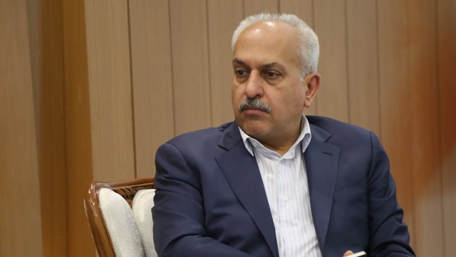 کیوان کاشفی، عضو هیات رئیسه اتاق ایران و رئیس اتاق مشترک بازرگانی ایران و سوریه معتقد است با برنامه‌هایی که در تجارت با سوریه در دستور کار قرار گرفته، ارزش تجارت ایران با این کشور تا سال آینده به یک میلیارد دلار خواهد رسید.