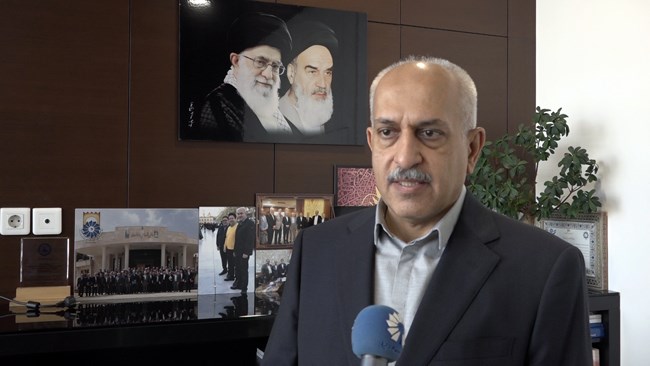 کیوان کاشفی درمورد خبر ممنوعیت واردات خودروی ایرانی به سوریه گفت: این کشور به دلیل مشکلات ارزی واردات خودرو و قطعات را کلاً ممنوع کرده و این ممنوعیت فقط مشمول واردات از ایران نیست.