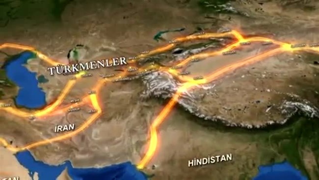 مدیرکل ترانزیت سازمان راهداری اعلام کرد: اگر ایران در راستای تقویت حضور خود در کریدورهای بین‌المللی گام برندارد، به زودی از مسیرهای ترانزیتی مانند راه ابریشم حذف می‌شود.