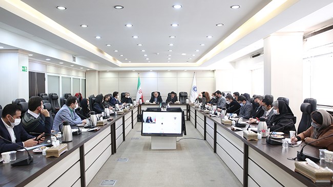 در نشست مشترک کمیسیون توسعه پایدار، محیط‌زیست و آب با کمیسیون انرژی اتاق ایران درباره بهینه‌سازی مصرف انرژی، اجرای طرح‌های بهینه‌سازی و نهادهای رگولاتوری گفت‌وگو شد.