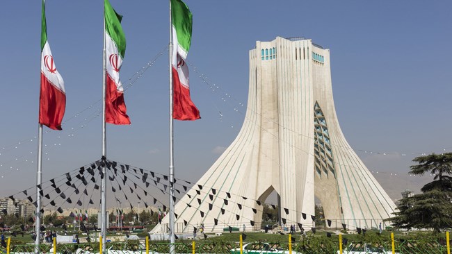 بسیج تجار و فعالان اقتصادی اتاق ایران با انتشار بیانیه‌ای ضمن گرامیداشت دهه فجر انقلاب اسلامی به‌عنوان یک عامل اثرگذار بر سرنوشت جهان، این ایام را به آحاد ملت ایران تبریک گفت.