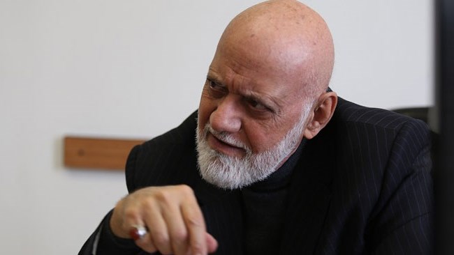 رئیس کمیسیون اقتصاد کلان اتاق ایران معتقد است: دولت آینده باید به دنبال اشتغال باشد و تلاش کند هرگونه سرمایه‌ای صرف تولید و اشتغال شود.