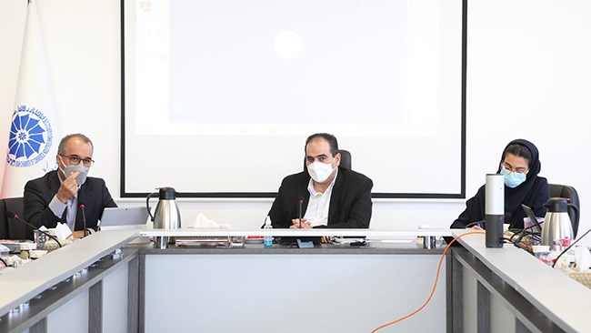 امروز در نشست کمیسیون فناوری اطلاعات و ارتباطات اتاق ایران درباره اهمیت صنعت بلاک‌چین و فرصت‌های آن برای اقتصاد گفت‌وگو و درباره اهمیت توسعه فناوری «سندباکس» توضیحاتی ارائه شد.