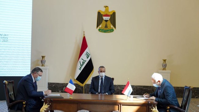 عراق برای 4 پروژه بزرگ انرژی در جنوب این کشور قراردادی به ارزش 27 میلیارد دلار با توتال فرانسه امضا کرد. در یکی از پروژه‌ها برای تولید 600 میلیون فوت مکعب گاز برنامه‌ریزی شده است.