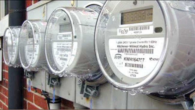 شرکت مدیریت شبکه برق ایران اعلام کرد که مصرف برق همچنان بالاست و خواستار صرفه‌جویی هم‌وطنان شد.