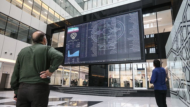پیش‌نویس طرح اصلاح قانون بازار اوراق بهادار ۵ دی ماه منتشر شد. با انتشار این پیش‌نویس موجی از انتقادات در میان اهالی بازار سهام به بخش‌های مختلف آن به راه افتاد.