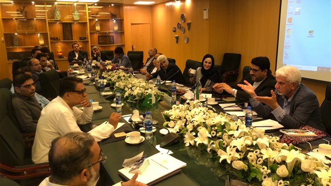 رسیدن به یک دستورالعمل دقیق درباره اجرای تهاتر، تعیین تعرفه‌ها و اصلاح ارزش‌گذاری‌های انجام شده روی کالاهای ایرانی، انتظارات بخش خصوصی ایران از سازمان توسعه تجارت پاکستان است.