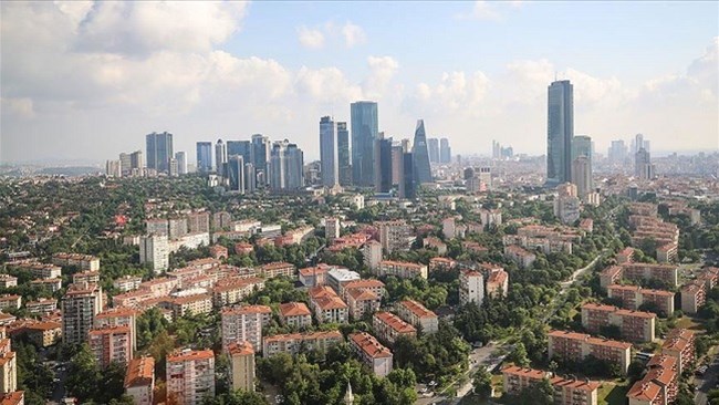 روس‌ها در صدر فهرست خریداران خانه در ماه می در ترکیه قرار گرفتند. اتباع روسیه در ماه گذشته 1275 خانه خریداری کردند و پس از آن ایرانی‌ها با 736 خانه در رتبه‌ بعدی قرار گرفتند.