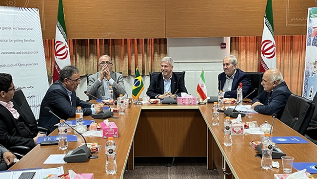 رئیس اتاق قم با اشاره به مبادلات تجاری ایران و برزیل و ظرفیت‌های اقتصادی دو کشور، گفت: شرایط برای توسعه روابط اقتصادی دو کشور به‌خصوص در حوزه کشاورزی فراهم است.