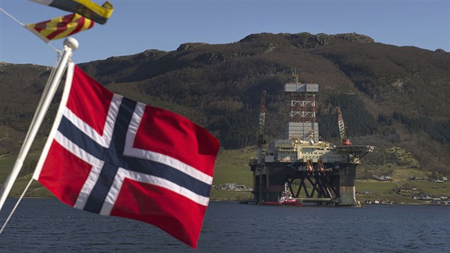 صندوق ثروت ملی نروژ روز سه‌شنبه اعلام کرد این صندوق ۱٫۴ هزار میلیارد دلاری که بزرگ‌ترین صندوق ثروت در جهان به شمار می‌رود، در ۳ ماهه سوم سال جاری ۳۷۴ میلیارد کرون برابر ۳۳٫۸ میلیارد دلار ضرر کرده است.