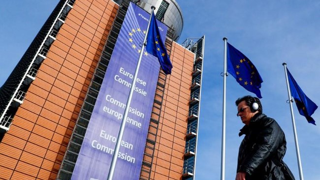 رئیس کمیسیون اروپا چهارشنبه 26 بهمن اعلام کرد که کشورهای اروپایی تحریم‌های جدیدی علیه روسیه به ارزش ۱۱ میلیارد یورو، اعمال کرده‌اند.