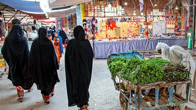 بر اساس گزارش مرکز آمار ایران سیستان و بلوچستان با ضریب جینی ۰.۴۶۴۷ بیشترین میزان نابرابری در توزیع درآمد را داشته است. این در حالی است که ضریب جینی برای کل کشور ۰.۳۸۷۷ بوده است.