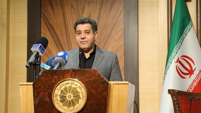 رئیس اتاق ایران با انتقاد از محتوای لایحه بودجه 1403، رویکرد دولت در این لایحه را موجب تشدید رکود و افزایش هزینه‌های تولید، ارزیابی کرد. او همچنین درخواست کرد تعطیلات آخر هفته به جمعه و شنبه، تغییر کند.