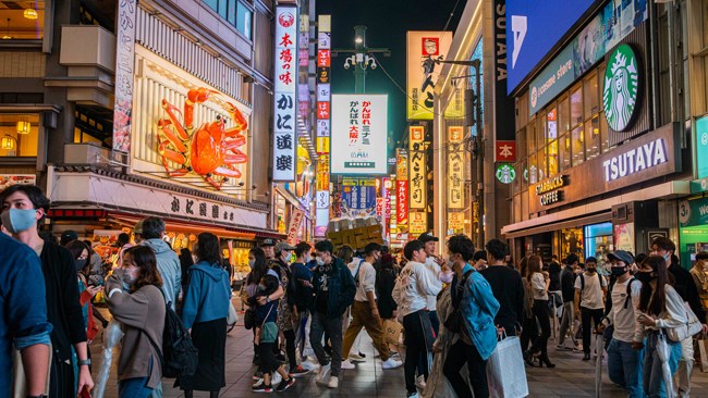 ژاپن پس از بازنگری در ارقام رسمی رشد اقتصادی، از سقوط به رکود فنی اجتناب کرده است.