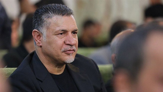 انتشار عکس پیشکسوت فوتبال ایران که تبلیغ یک جواهری را انجام می‌دهد سبب شده گمانه‌زنی‌های زیادی درباره فعالیت اقتصادی جدید این پیشکسوت مطرح شود.