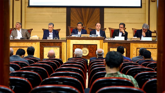 در نشست شورای گفت‌وگوی دولت و بخش خصوصی، مقرر شد: مهلت رفع تعهدات ارزی کالاها به صورت موردی در نشستی با حضور نمایندگان سازمان توسعه تجارت، بانک مرکزی و دبیرخانه شورای گفت‌وگو بررسی و بازنگری شود.