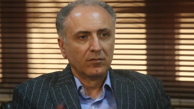 سعید عصاچی، رئیس انجمن تولیدکنندگان و صادرکنندگان فرش دستباف استان اصفهان با تشریح اهمیت برندسازی فرش دستباف، از دولت خواسته است موانع صادرات این حوزه را رفع شود.