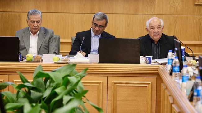 محمدرضا توکلی‌زاده رئیس اتاق مشهد ضمن تاکید بر جایگاه شوراهای گفت‌وگو به عنوان نهادی کارآمد، تاکید کرد: هر زمان که تعاملات بین بخش خصوصی و دولت تقویت شده، تصمیمات و نتایج بهتری حاصل شده است.