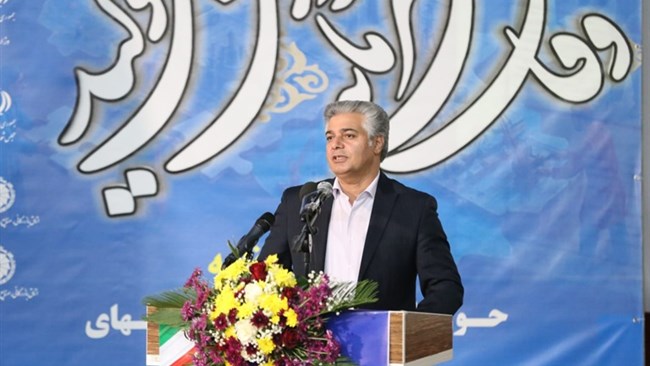 رئیس اتاق بازرگانی، صنایع، معادن و کشاورزی لرستان گفت: بر اساس پایش ملی محیط کسب‌وکار، جایگاه استان در یک سال گذشته ۱۲ پله ارتقا یافته و بخشی از موانع فراروی فعالان اقتصادی برطرف شده است.