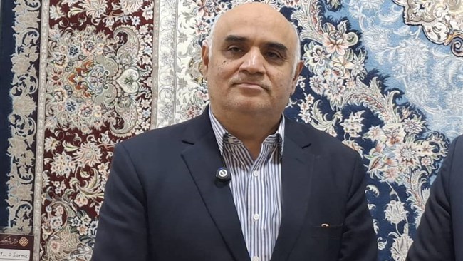 محمود تولایی، رئیس هیات‌مدیره اتحادیه تولیدکنندگان فرش ماشینی کشور، گفت:در شش‌ماهه نخست امسال بالغ بر ۱۴۹ میلیون دلار صادرات فرش ماشینی ثبت شده است؛ رقمی بی‌نظیر در شرایط دشوار اقتصادی است
