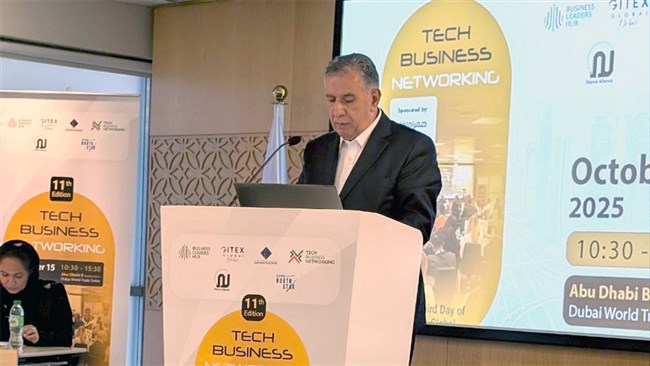 رییس اتاق ایران همزمان با جیتکس ۲۰۲۵ اعلام کرد: اتاق بازرگانی، صنایع، معادن و کشاورزی ایران در حال طراحی نقشه راه صادرات دیجیتال ایران است تا مسیر حضور شرکت‌های فناور در بازارهای بین‌المللی تسهیل شود.