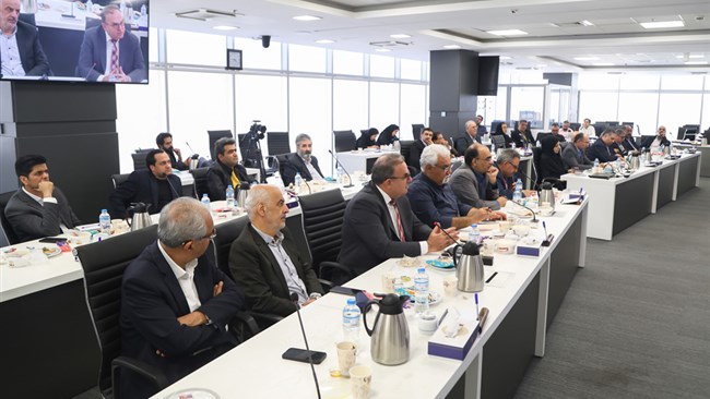 فعالان حوزه معدن به‌شدت از برنامه‌هایی که در حوزه عوارض معدنی در دستور کار قرار گرفته گلایه دارند و معتقد هستند این مسئله بدون توجه به واقعیت‌ها و نظر کارشناسی حوزه معدن در حال اجراست.