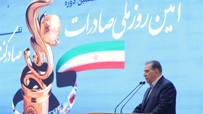 صمد حسن‌زاده رئیس اتاق ایران ضمن نگاهی به چالش‌های حوزه صادرات بر اهمیت تثبیت سیاست‌های ارزی تاکید کرد و گفت: تغییر مداوم سیاست‌های ارزی باعث سردرگمی صادرکنندگان و از دست رفتن بازارهای هدف می‌شود.