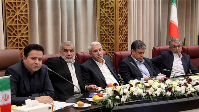 نایب رئیس اتاق ایران گفت: اردبیل در دریافت تسهیلات در رتبه ۲۴ کشور، اما در بحث خوش حسابی در جایگاه مطلوبی قراردارد و همین موضوع باید به عنوان امتیاز ویژه در تخصیص منابع از صندوق توسعه ملی مورد توجه قرار گیرد.