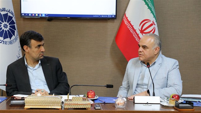 رئیس اتاق شیراز گفت: یکی از مهم‌ترین چالش‌های پیش‌روی فعالان اقتصادی، موانع ناشی از ساختارهای دولتی است که نه تنها مسیر سرمایه‌گذاری را دشوار کرده بلکه در برخی موارد به تولید فساد نیز دامن زده است.