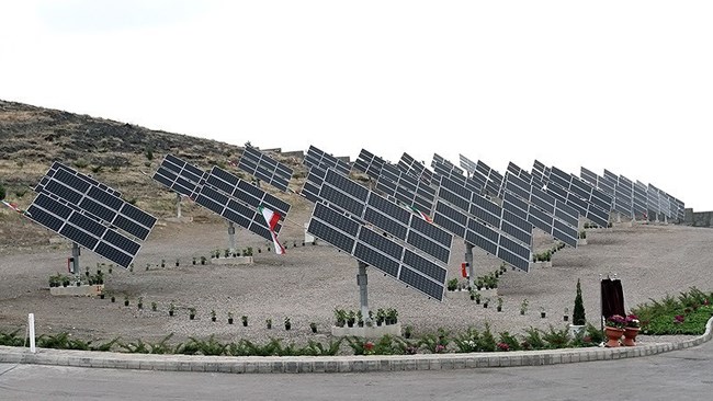 انجمن سازندگان و تأمین‌کنندگان کالا و خدمات انرژی‌های تجدیدپذیر با همکاری سازمان انرژی‌های تجدیدپذیر و بهره‌وری انرژی برق ایران، همایش نیروگاه‌های خورشیدی ویژه صنایع و کشاورزی یزد را 5 آذر برگزار می‌کنند.