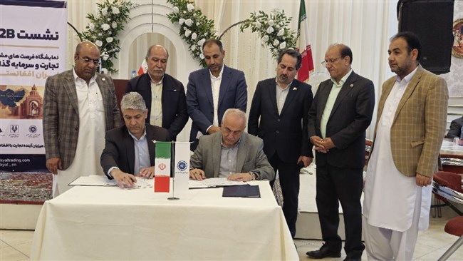 رئیس اتاق بیرجند با اشاره به انعقاد ۴ تفاهم‌نامه اقتصادی در نمایشگاه بین‌المللی ایران و افغانستان، گفت: خراسان جنوبی به محور تعاملات تجاری شرق کشور تبدیل می‌شود.