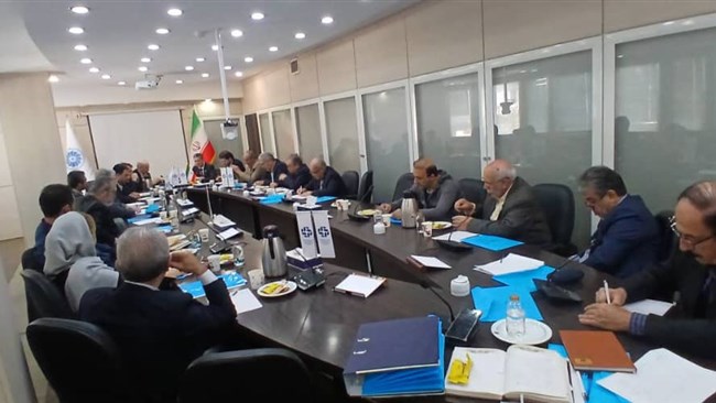 محمود اولیایی رئیس فدراسیون مدیریت و مشاوران کسب‌وکار ایران در دومین نشست تخصصی فدراسیون با تشکل‌های عضو گفت: نباید جایگاه علم مدیریت در حل مسائل کلان کشور را نادیده گرفت.