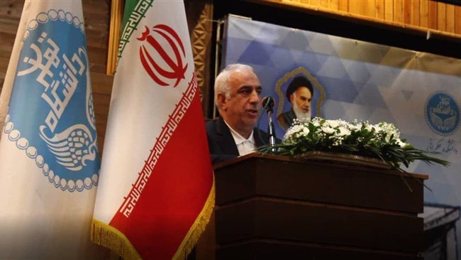 رییس کمیسیون اقتصاد کلان اتاق ایران، حکمرانی را نوعی هماهنگی میان عقلانیت و مسئولیت اجتماعی دانست و گفت: حکمرانی، تعامل میان دولت دانا، بخش خصوصی خلاق و جامعه‌ای است که خود را در تصمیم شریک می‌داند.