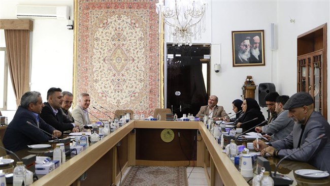 در کمیته ارتباط صنعت با دانشگاه کمیسیون صنایع و انرژی اتاق تبریز، بر اهتمام اتاق تبریز جهت برگزاری همایش مشترک بین صنایع و دانشگاه‌ها به منظور معرفی ظرفیت‌های همکاری متقابل تأکید شد.