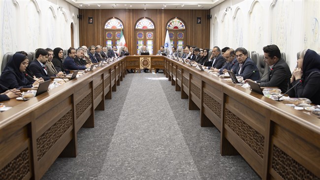 معاون هماهنگی امور اقتصادی و گردشگری استاندار یزد، با تأکید بر لزوم ثبت صادرات کالاهای تولیدی استان به نام یزد گفت: صادرات ۳۱۷ میلیون دلاری پنج‌ماهه، نشان‌دهنده ظرفیت بالای یزد در عرصه تجارت خارجی است .