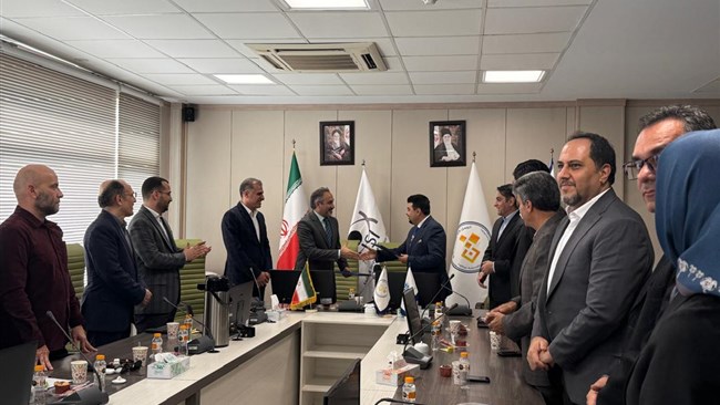 جامعه ممیزی و بازرسی ایران و انجمن واردکنندگان خودرو طی نشستی تفاهم‌نامه همکاری با هدف برگزاری دوره‌های آموزشی و ایجاد هماهنگی بین خود در ارتباط مؤثر با دولت، امضا کردند.