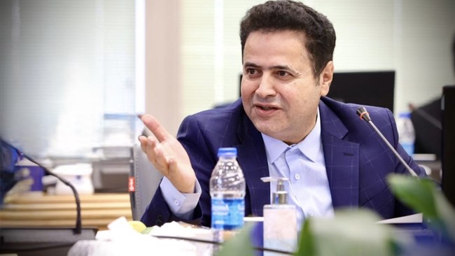 نایب‌رئیس اتاق ایران، گفت: بخش خصوصی آماده سرمایه‌گذاری در زیرساخت و توسعه بخش انرژی است. البته به این شرط که دولت خودش را شریک بخش خصوصی نکند.