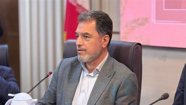 پیام باقری نایب‌رئیس اتاق ایران معتقد است خرما محصولی استراتژیک است که باید در صادرات غیرنفتی نقش پررنگی ایفا کند. برای این منظور باید روی تکمیل زنجیره تولید آن سرمایه‌گذاری شود.