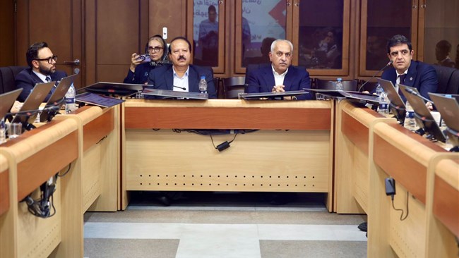 در نشست تخصصی «از کیش تا بریکس؛ اتصال به اقتصادهای نوظهور جهان» ضمن تأکید بر ضرورت رفع محدودیت‌های داخلی و اصلاح ارکان اقتصادی کشور برای استفاده از مزیت‌های بریکس، پیشنهاد ایجاد مناطق آزاد فرهنگی در کشور مطرح شد.