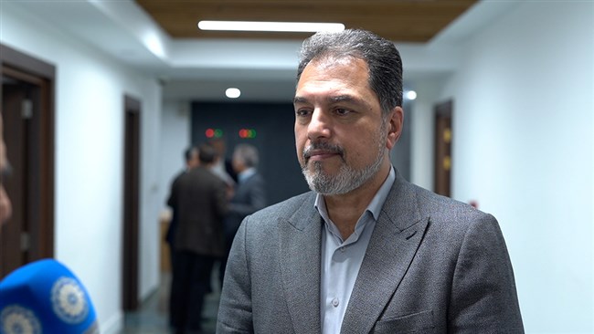 پیام باقری نایب‌رئیس اتاق ایران گفت: اصلاحات پیشنهادی اتاق ایران درباره قانون مبارزه با قاچاق کالا و ارز و آیین‌نامه اجرایی تبصره 6 از طریق دفتر ریاست‌جمهوری و مجلس پیگیری می‌شود.